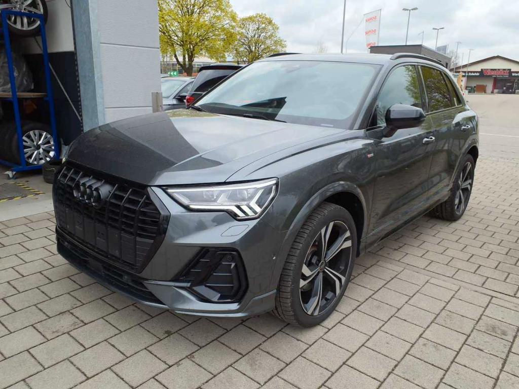 Audi Q3 2025 Benzine