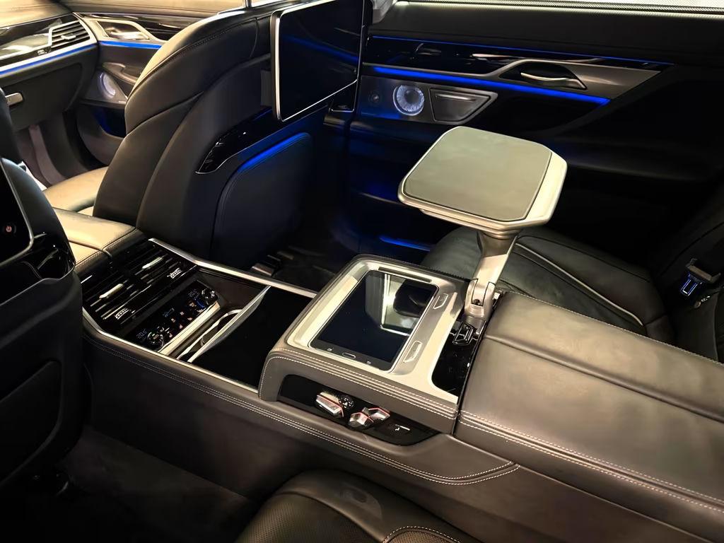 Alpina B7