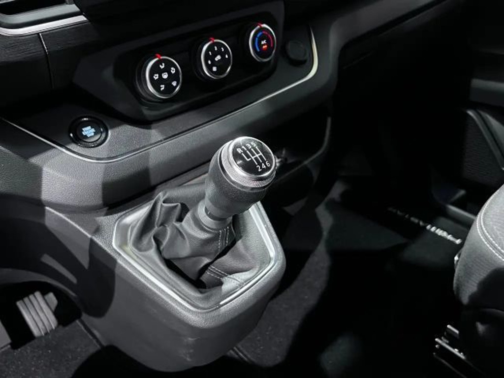 Nissan Primastar