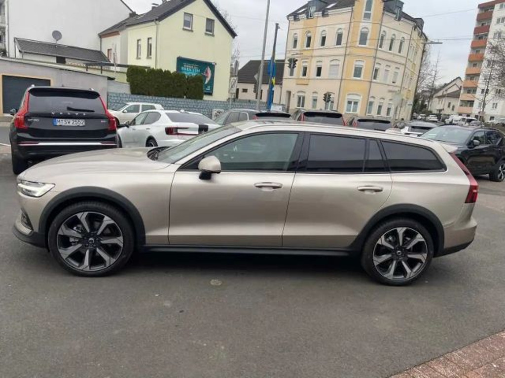 Volvo V60 Cross Country
