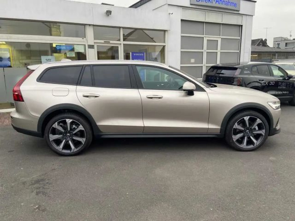 Volvo V60 Cross Country