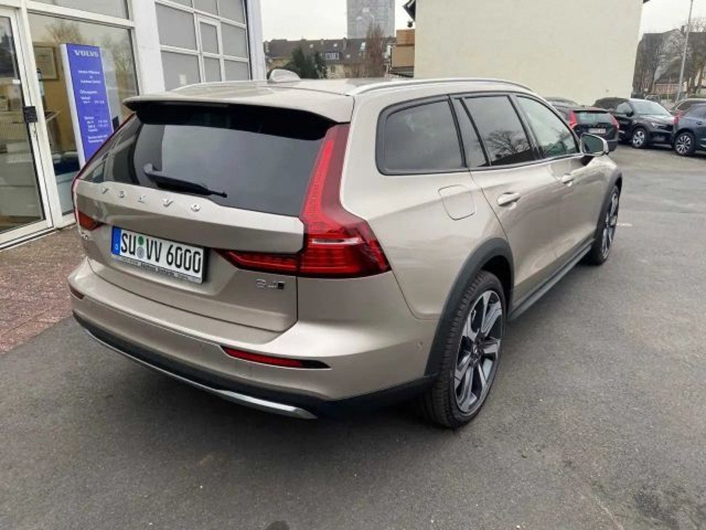 Volvo V60 Cross Country