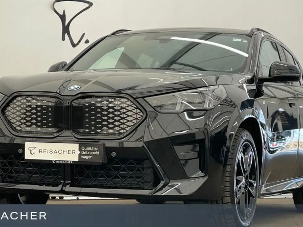 BMW iX2