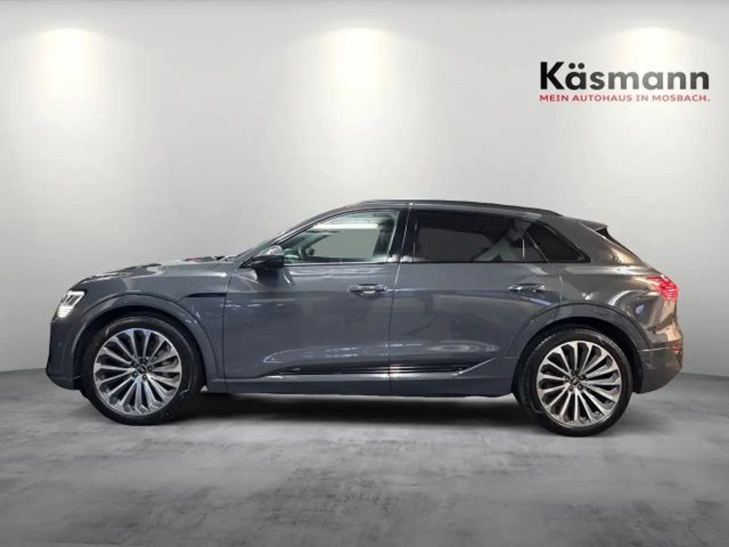 Audi Q8 e-tron