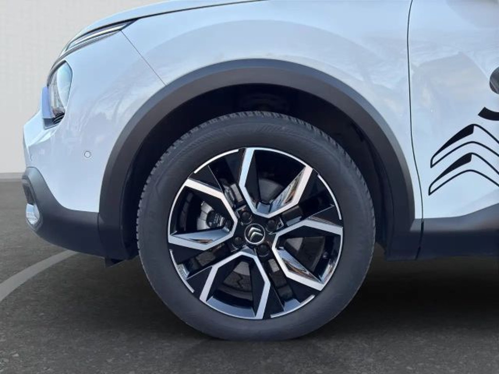 Citroën Ë-C4