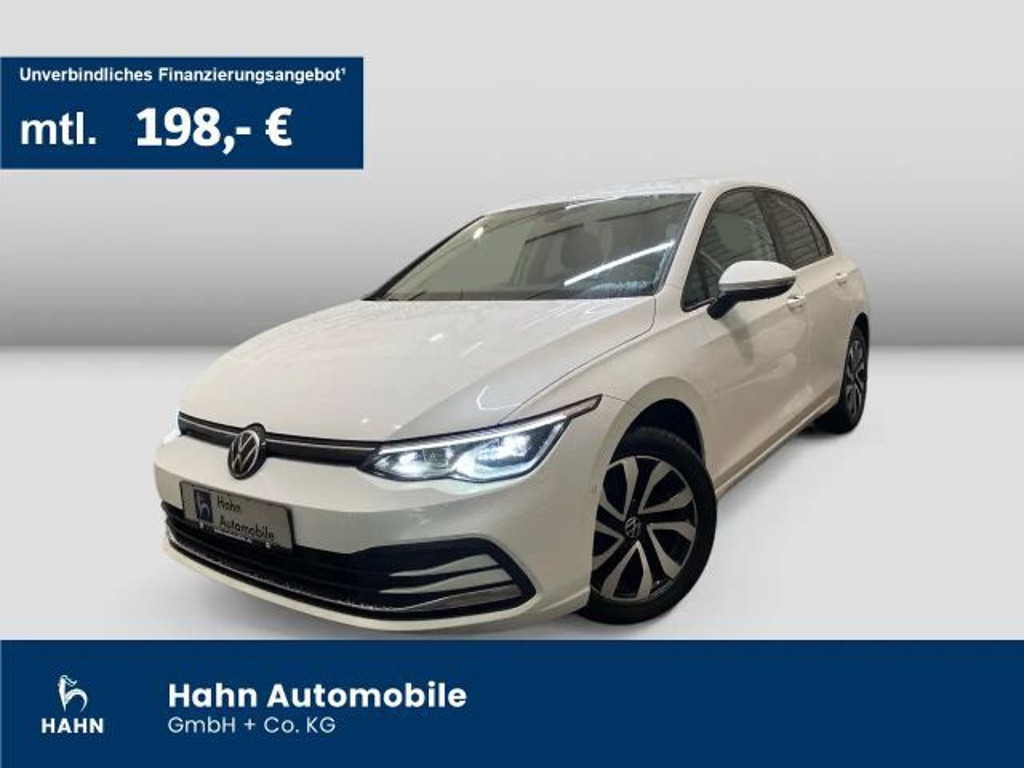 Volkswagen Golf 2023 Benzine