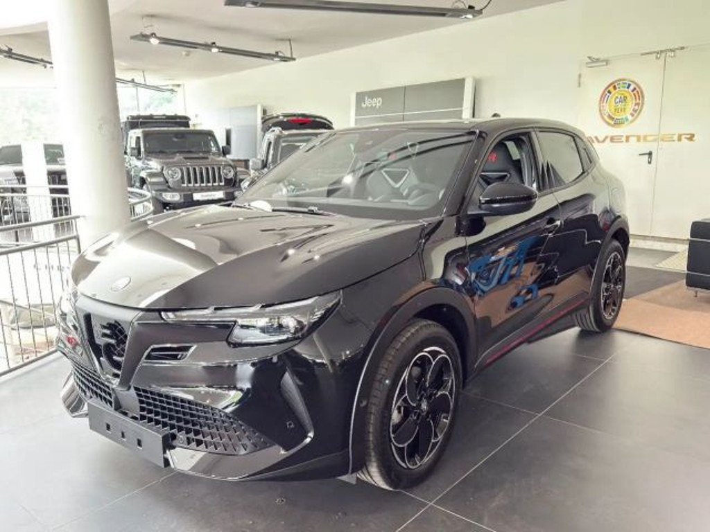 Alfa Romeo Junior 2025 Benzine