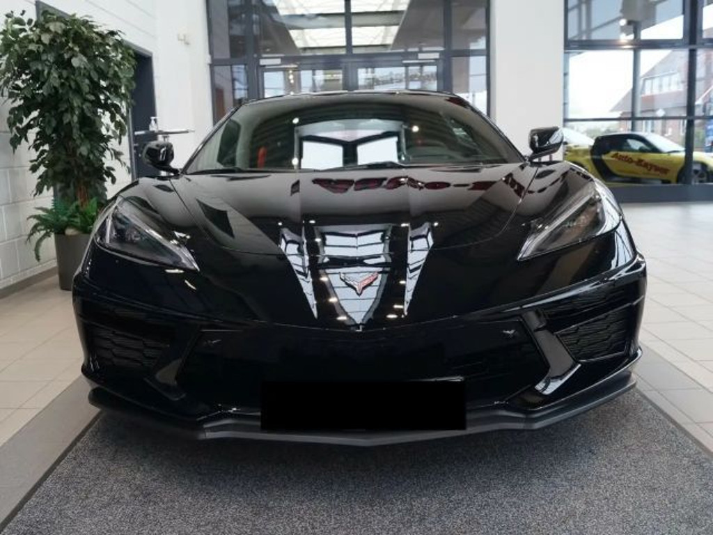 Corvette C8