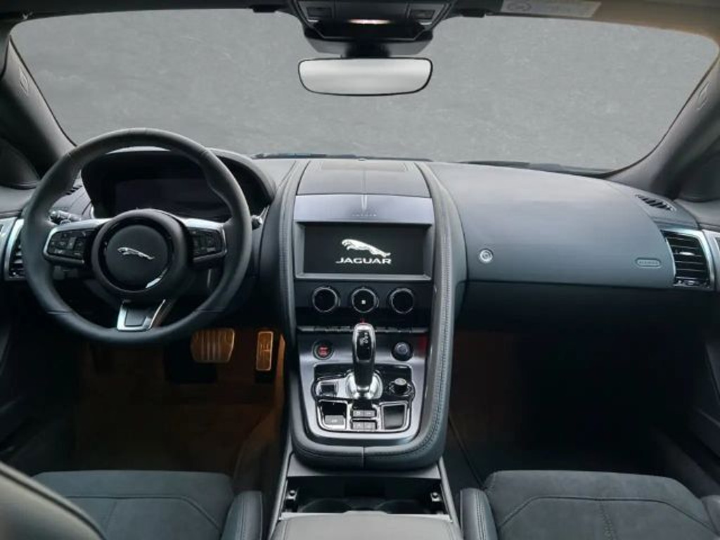 Jaguar F-Type
