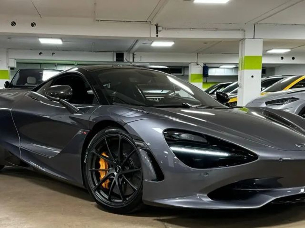 McLaren 750S