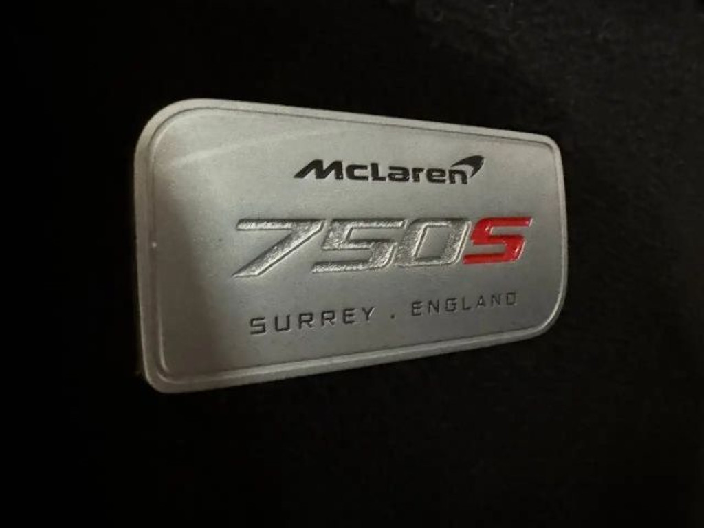 McLaren 750S