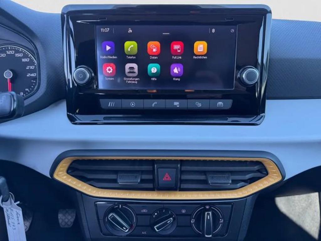 Seat Arona