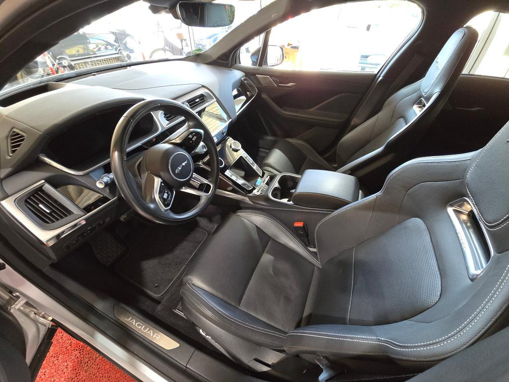 Jaguar I-Pace