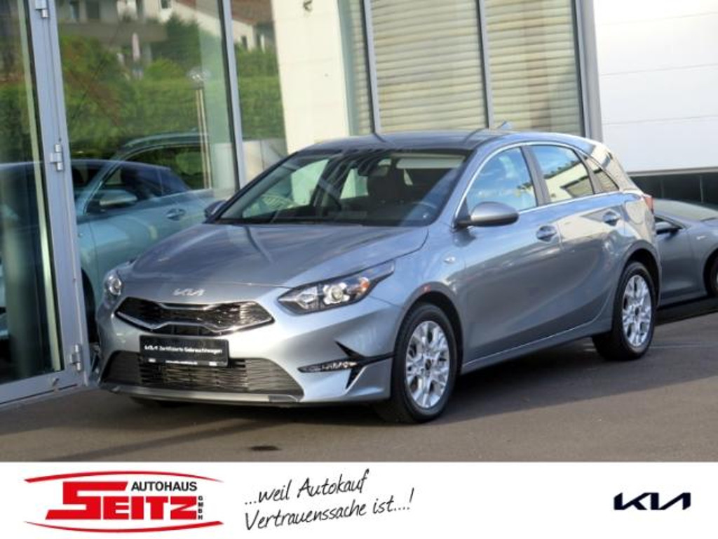 Kia Ceed 2024 Benzine