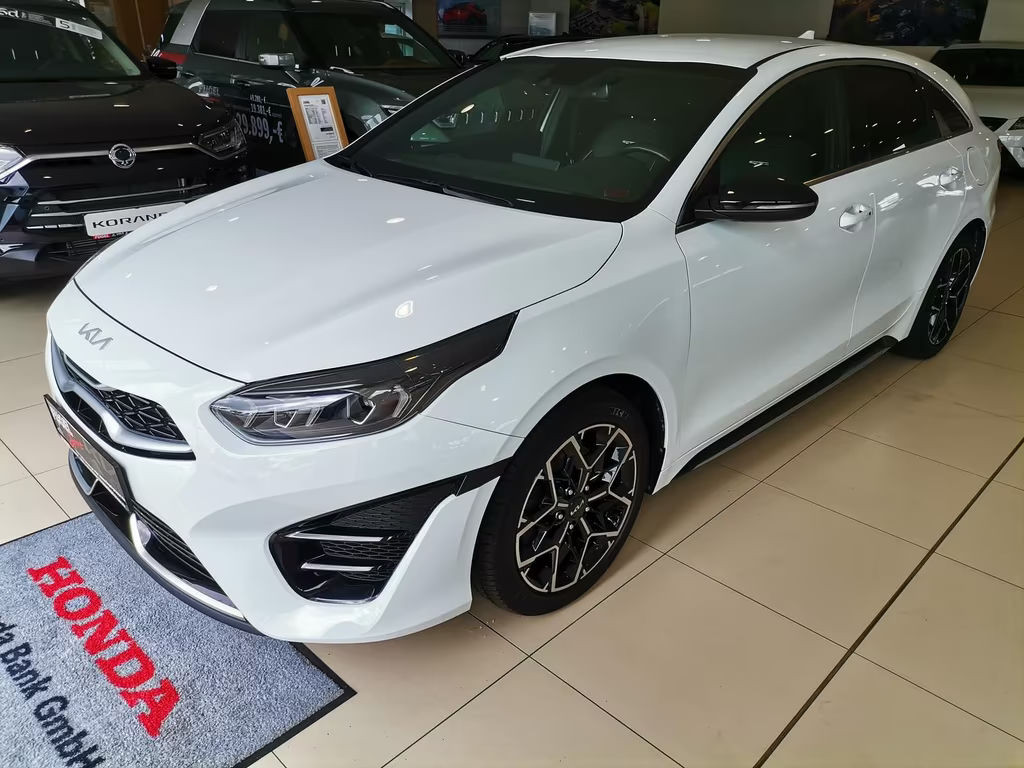 Kia ProCeed