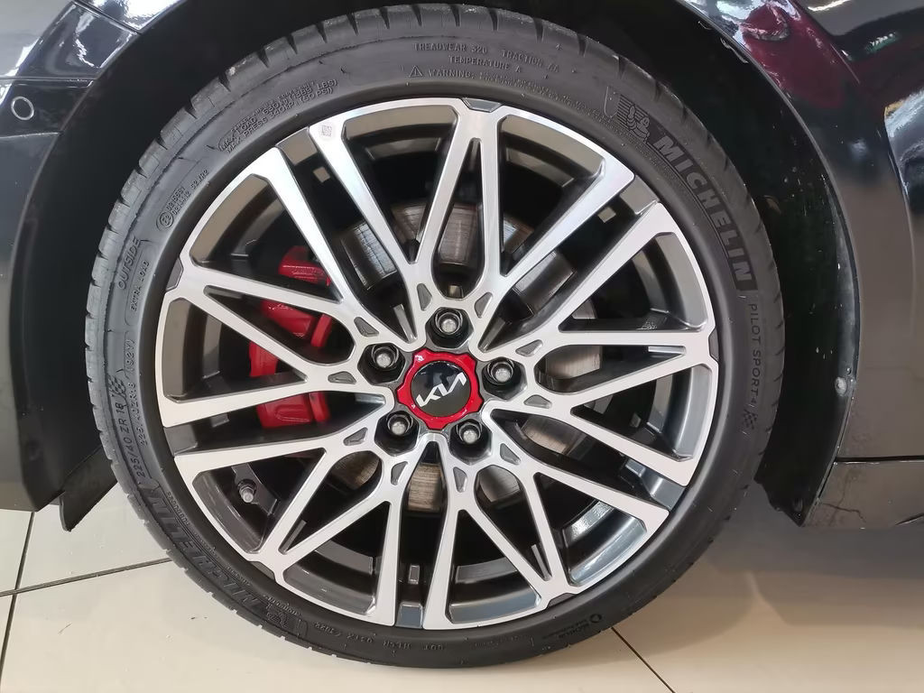 Kia ProCeed