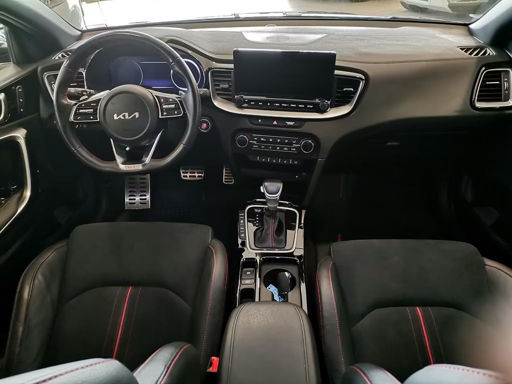 Kia ProCeed