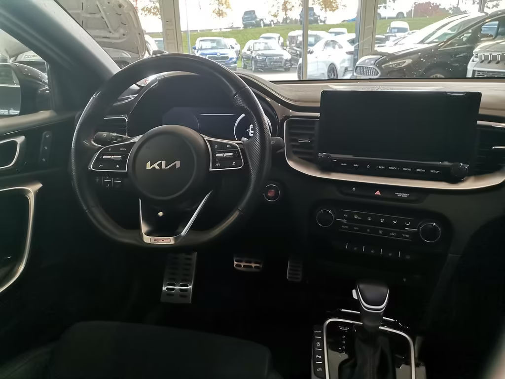 Kia ProCeed