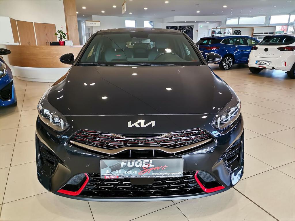 Kia ProCeed