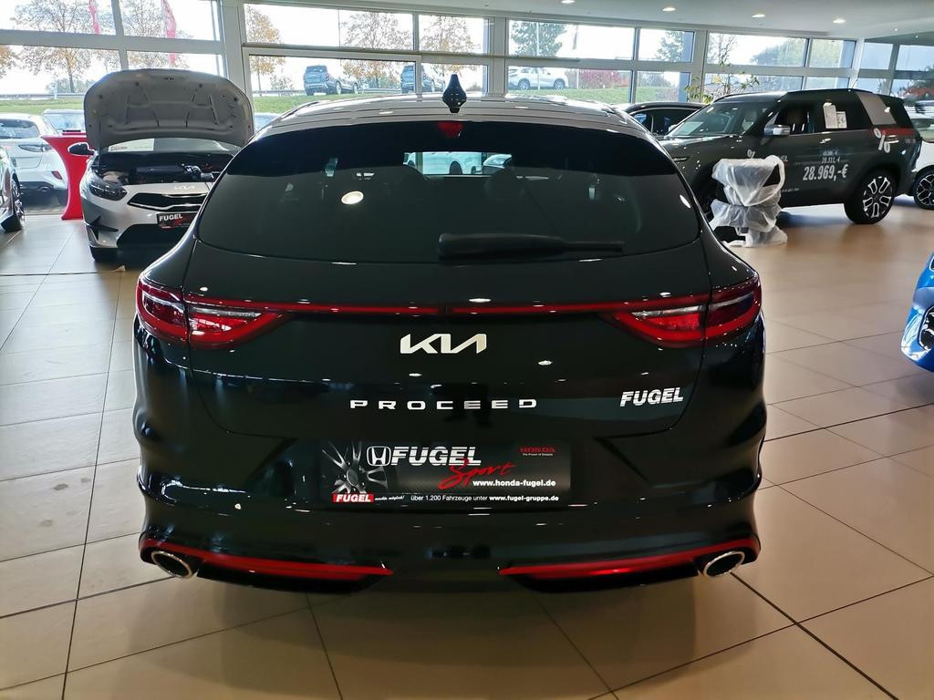 Kia ProCeed