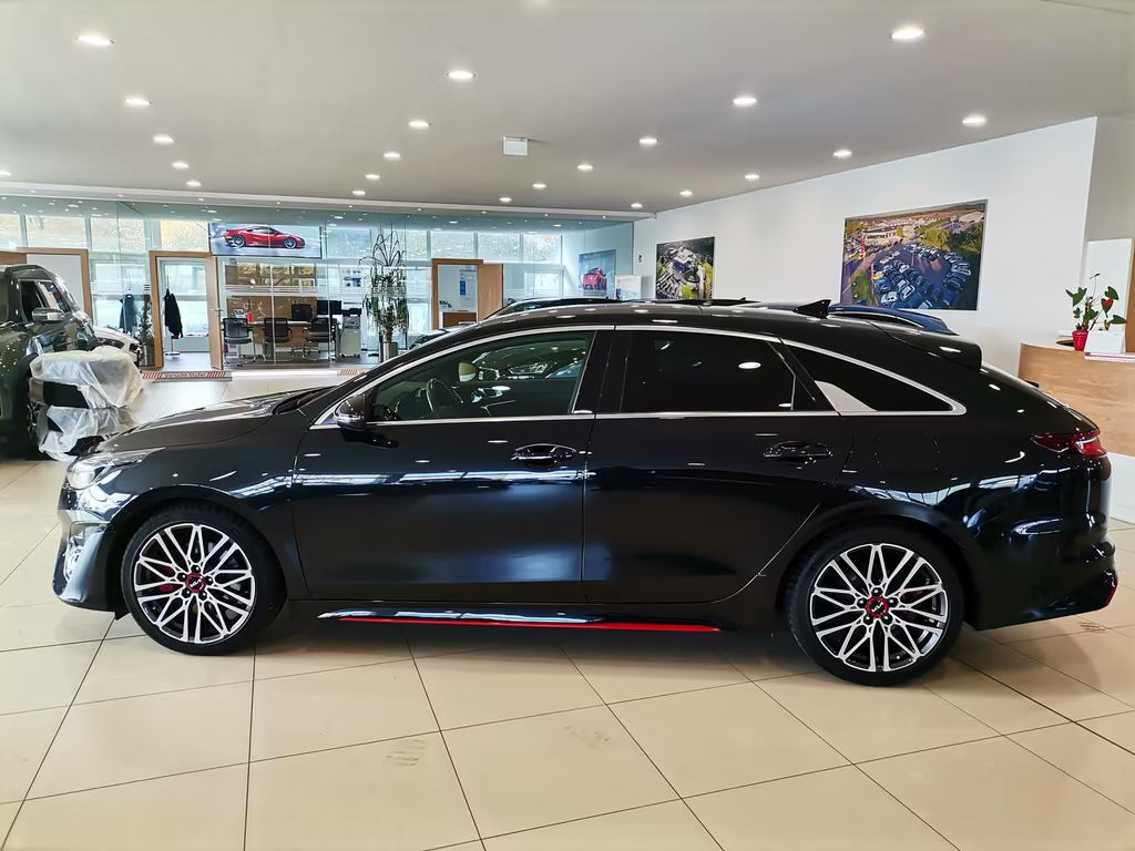 Kia ProCeed