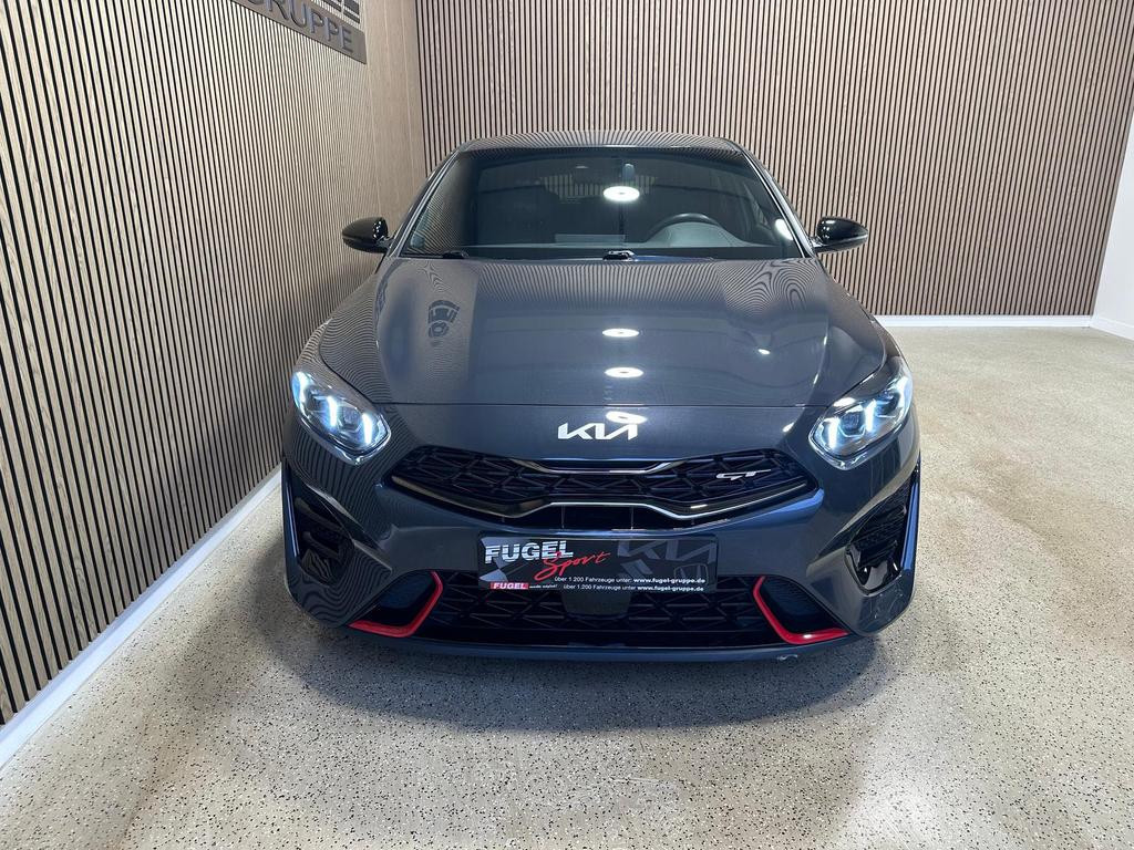 Kia ProCeed