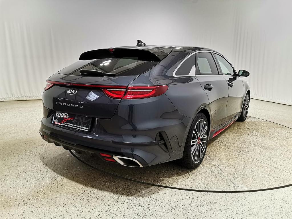 Kia ProCeed