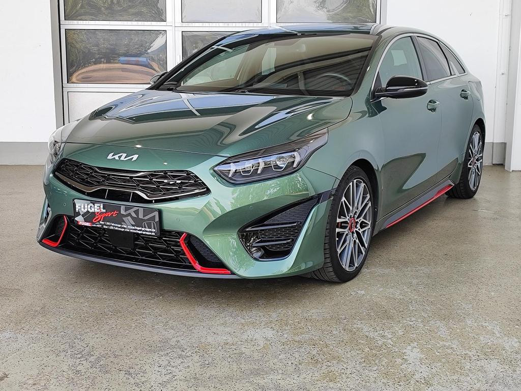 Kia ProCeed