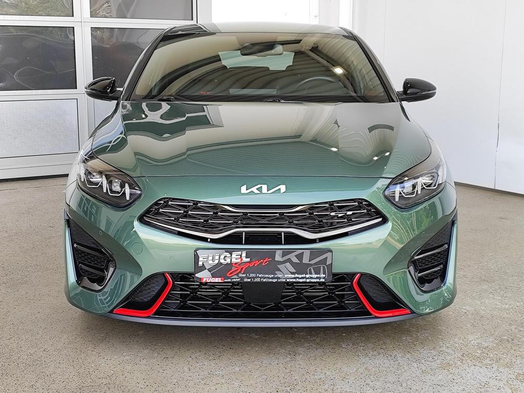 Kia ProCeed