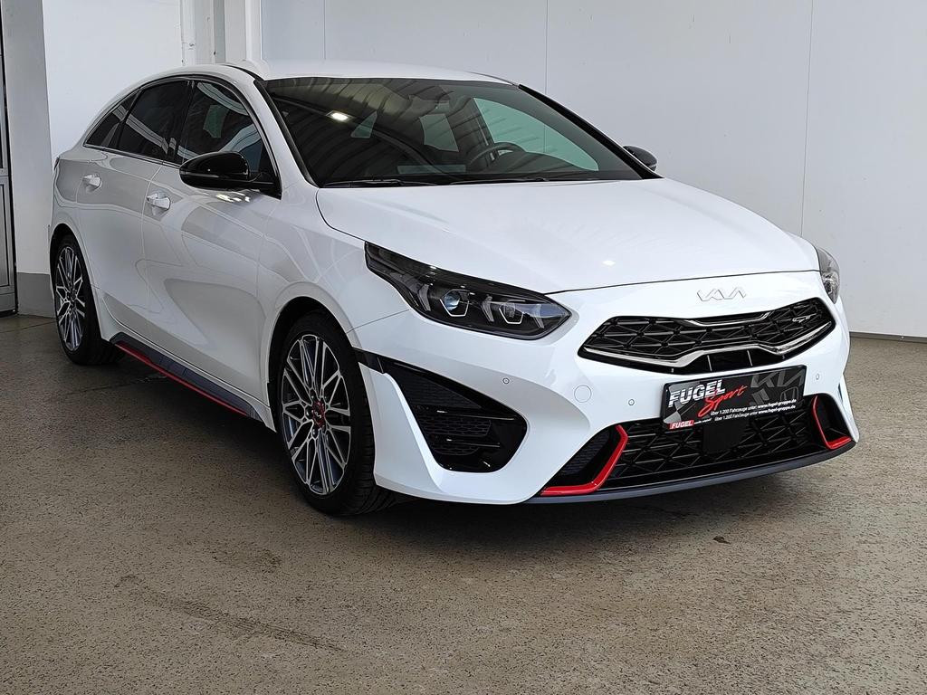 Kia ProCeed