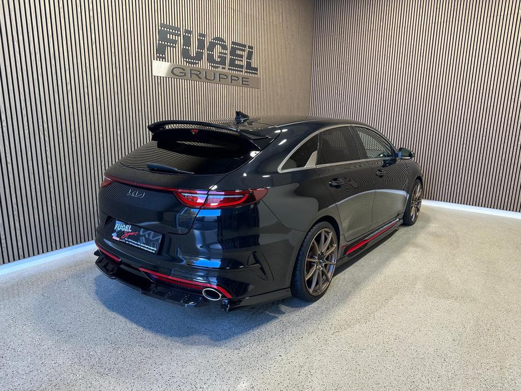 Kia ProCeed