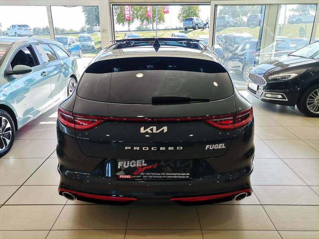 Kia ProCeed