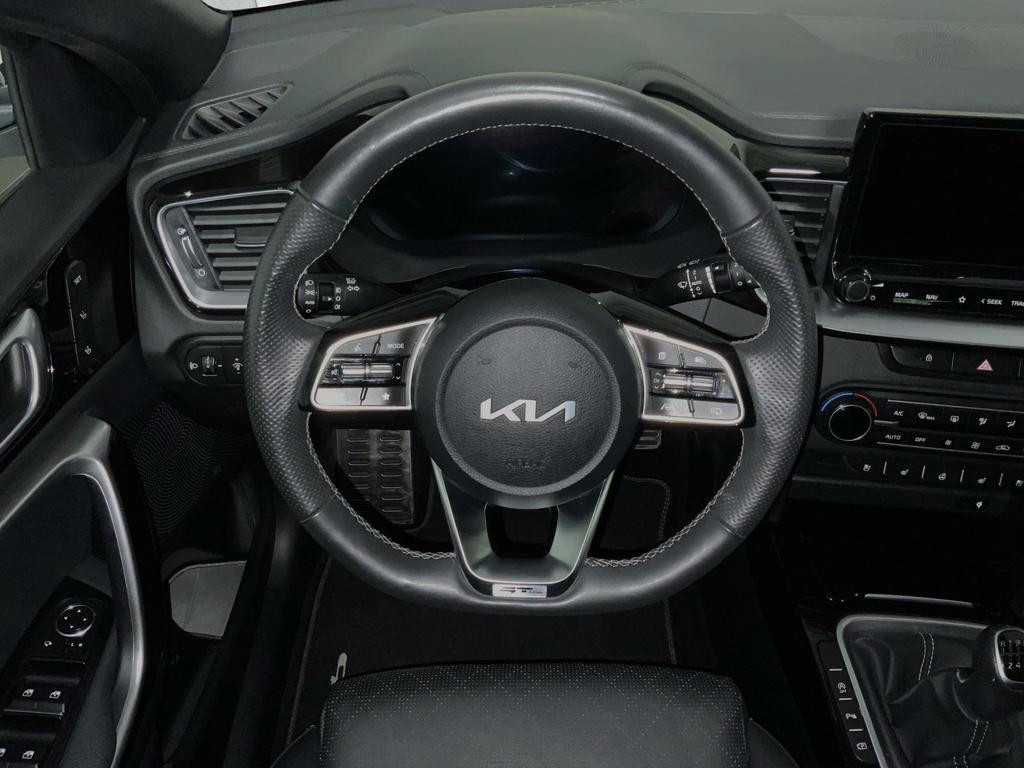 Kia ProCeed