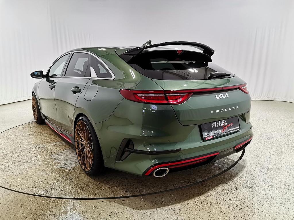 Kia ProCeed