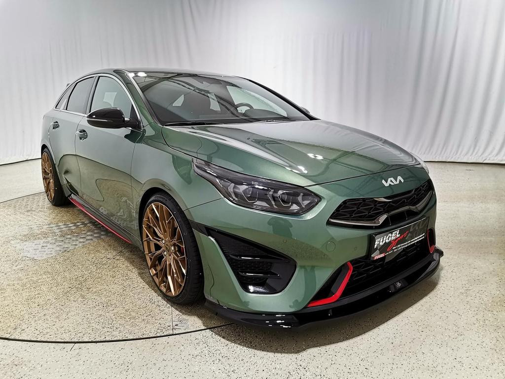 Kia ProCeed
