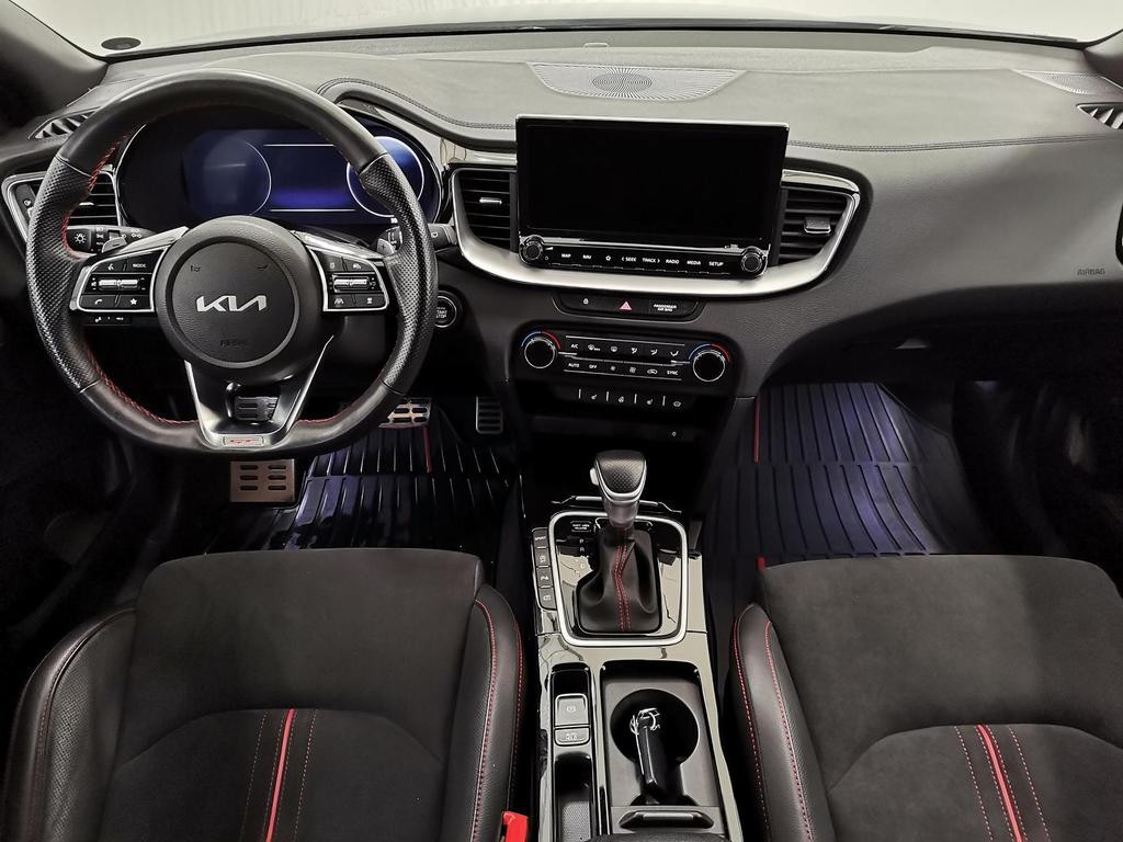 Kia ProCeed