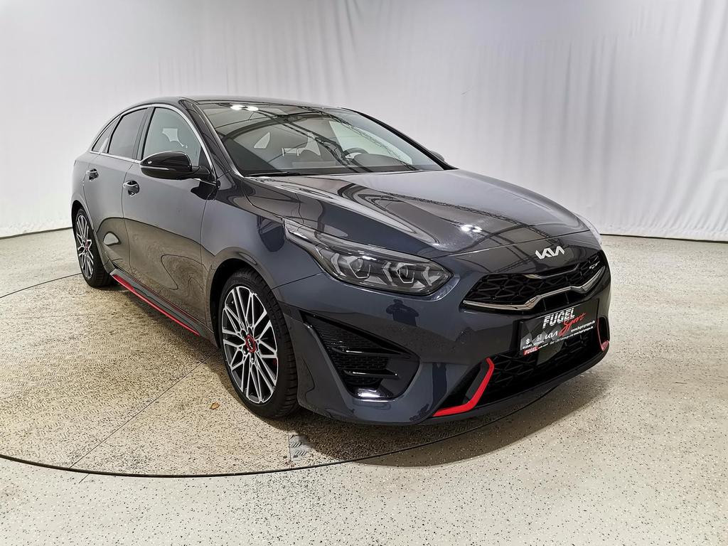 Kia ProCeed