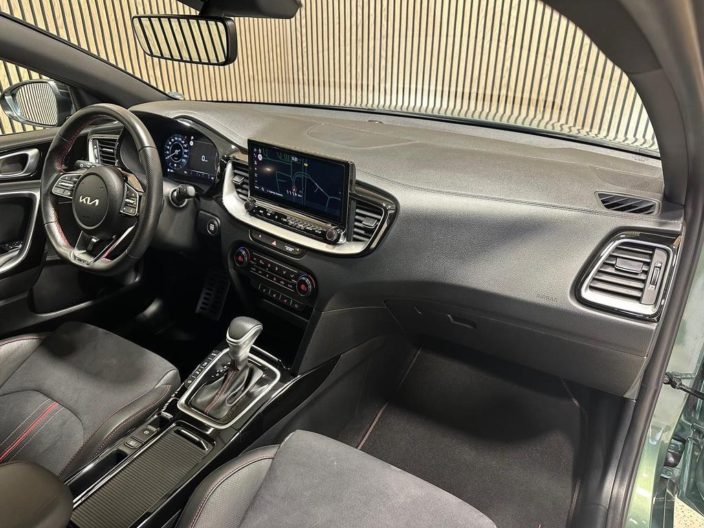 Kia ProCeed