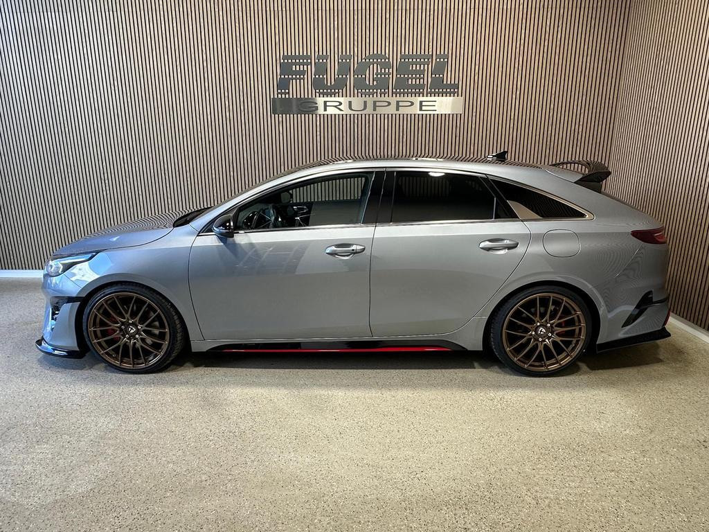 Kia ProCeed