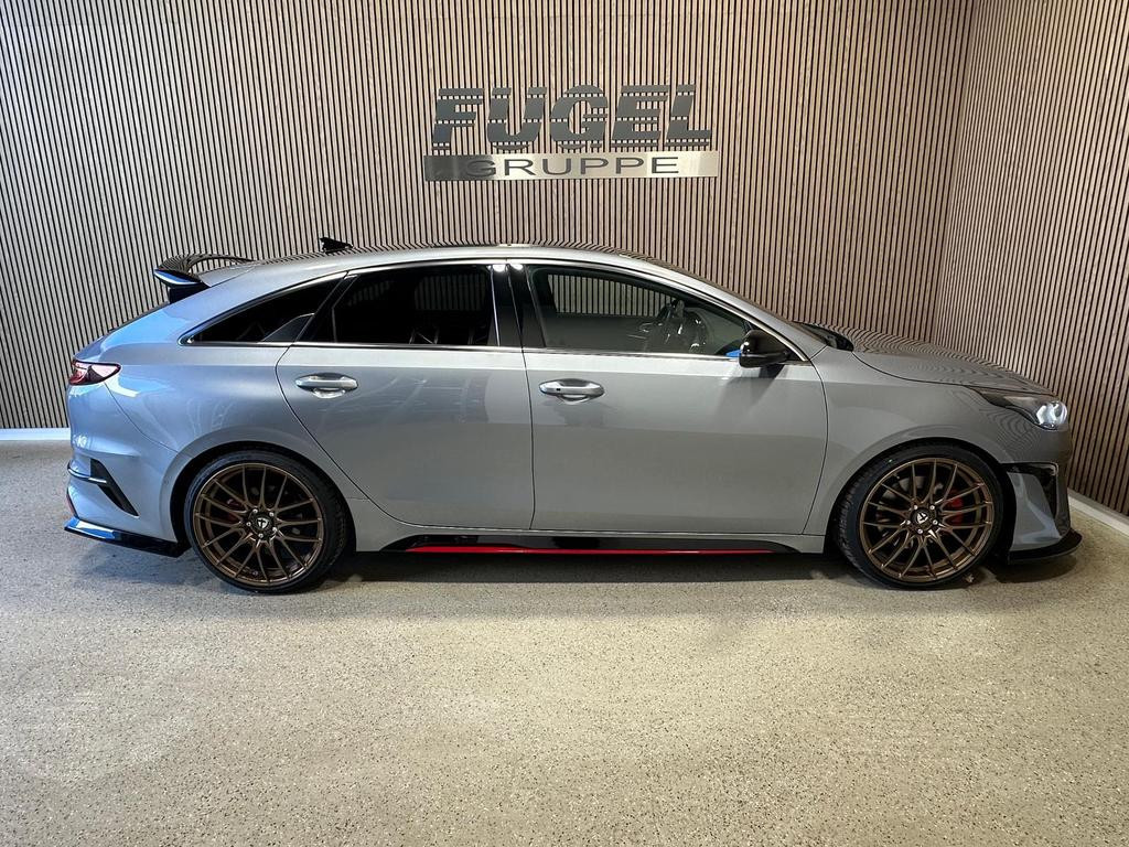 Kia ProCeed