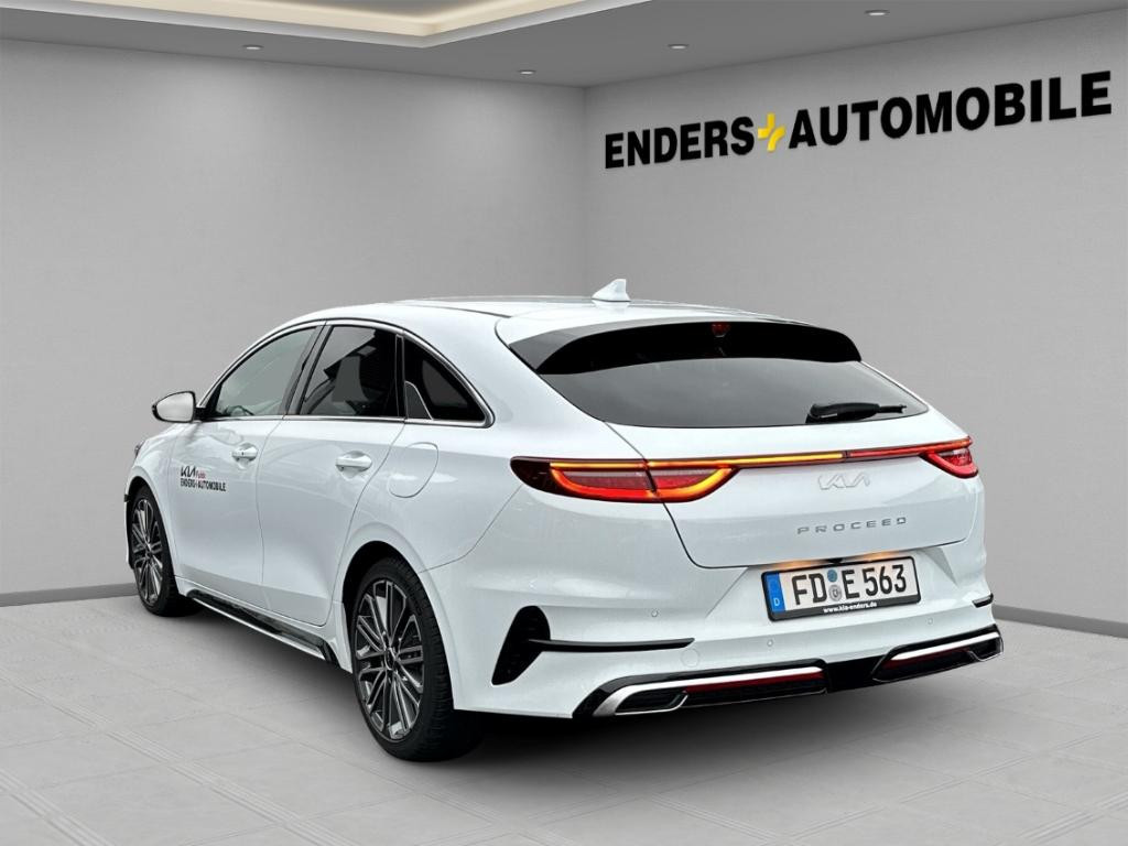 Kia ProCeed