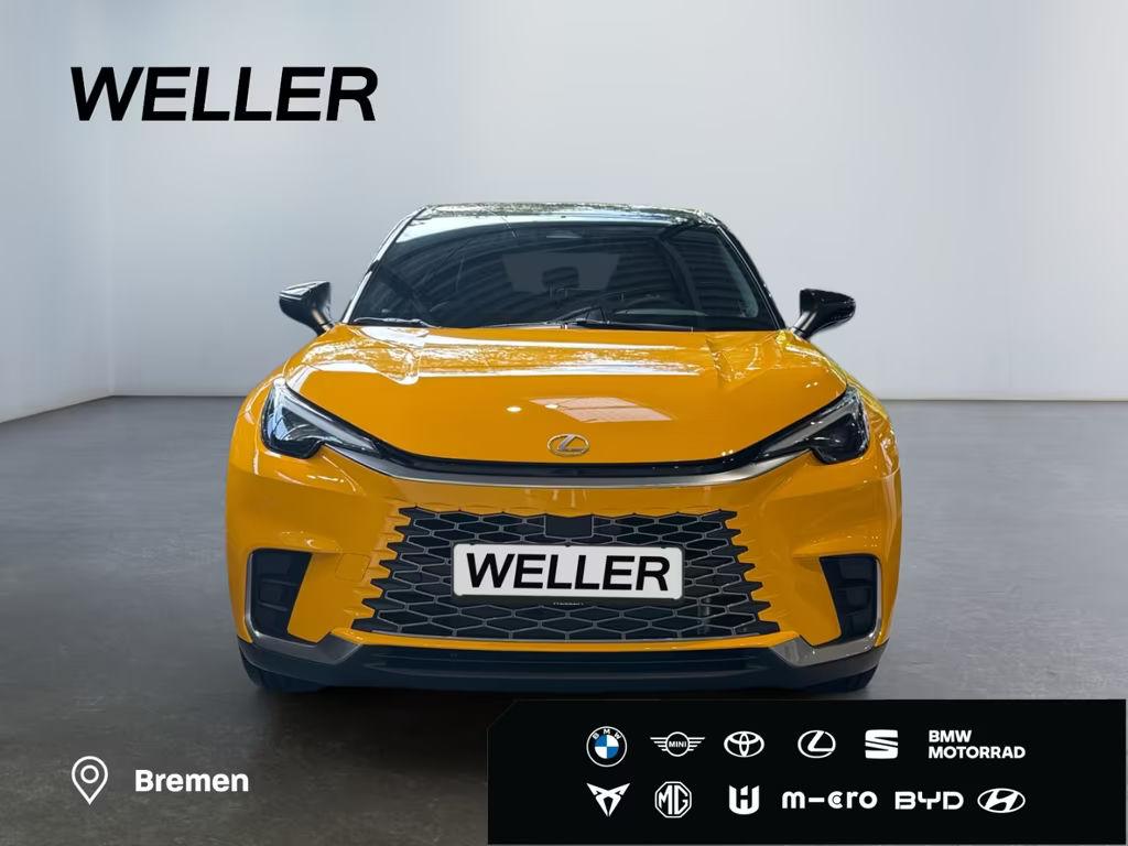 Lexus LBX