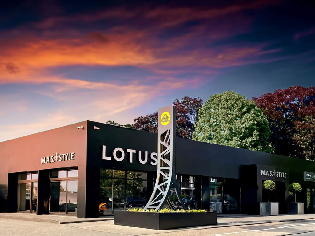 Lotus Eletre