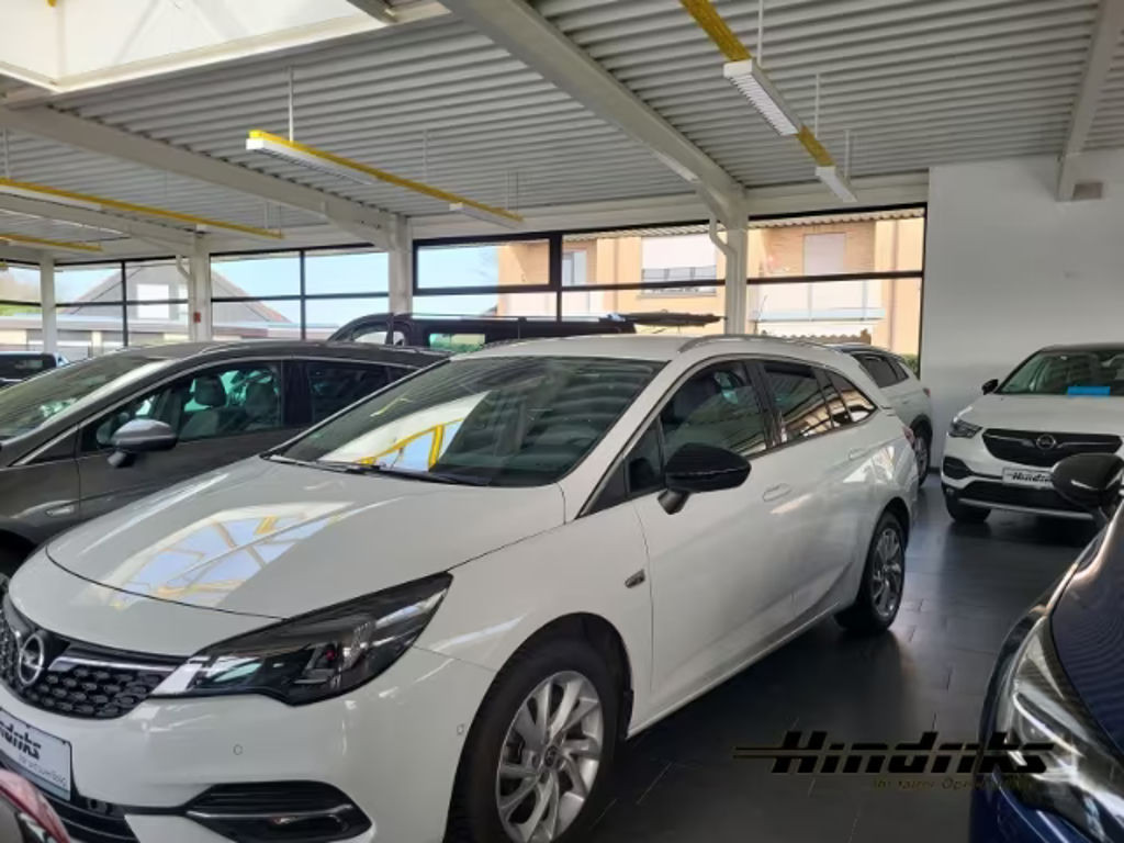 Opel Astra 2022 Benzine
