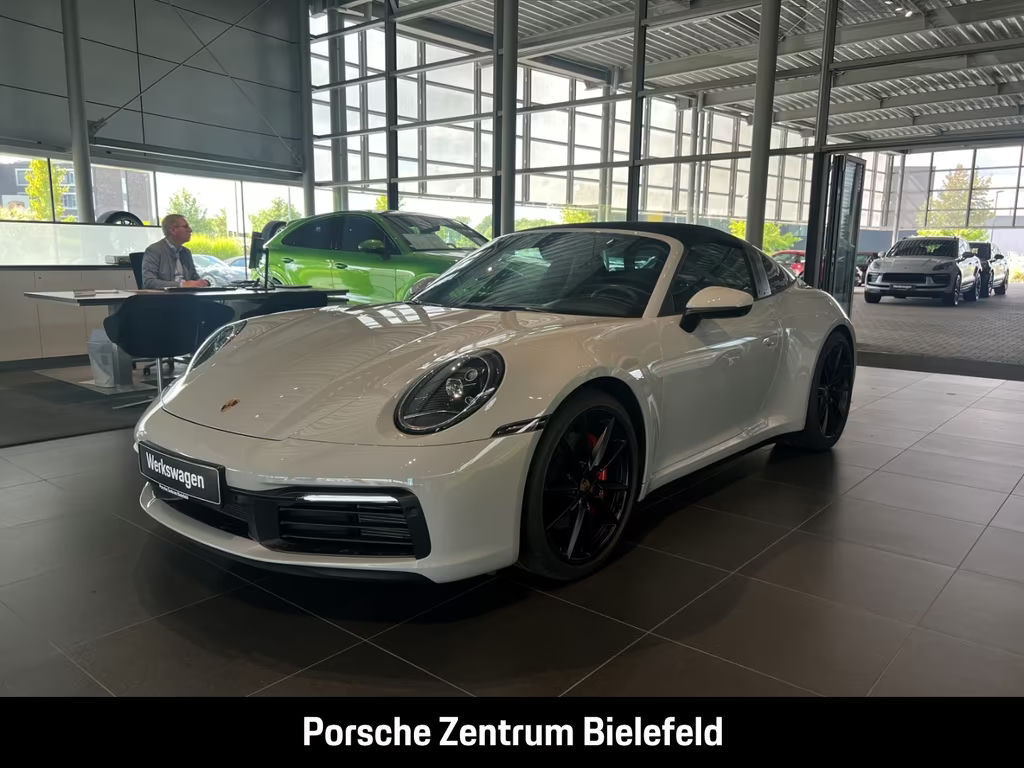 Porsche 911 2024 Benzine