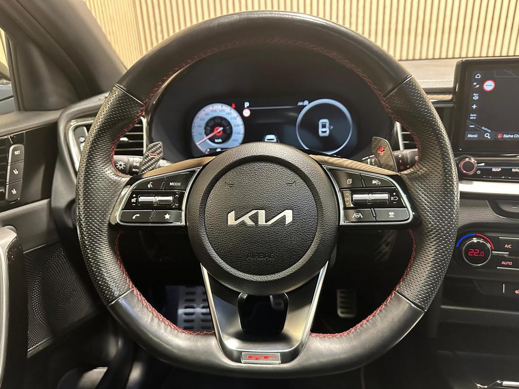 Kia ProCeed