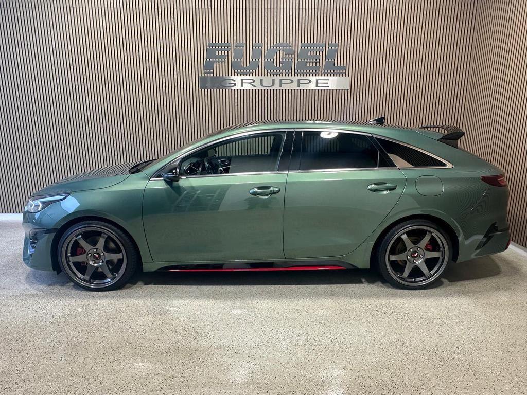 Kia ProCeed