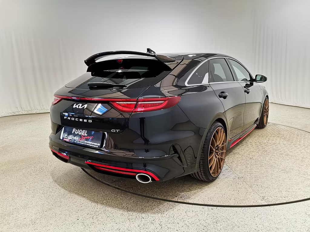 Kia ProCeed