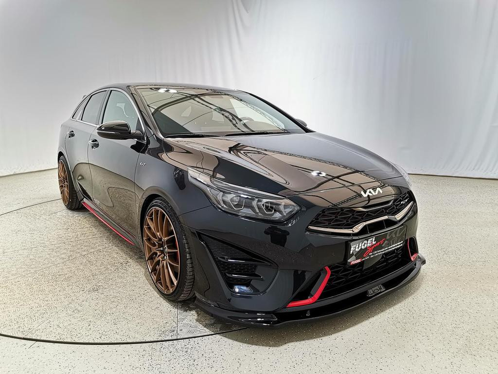 Kia ProCeed
