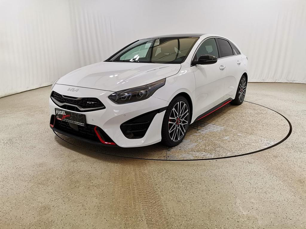 Kia ProCeed